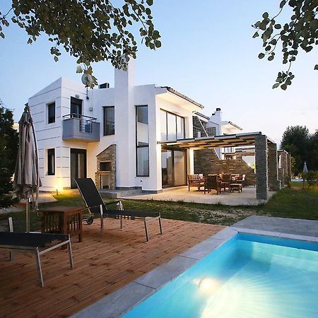 Sunny Sani Luxury Villas Kamer foto