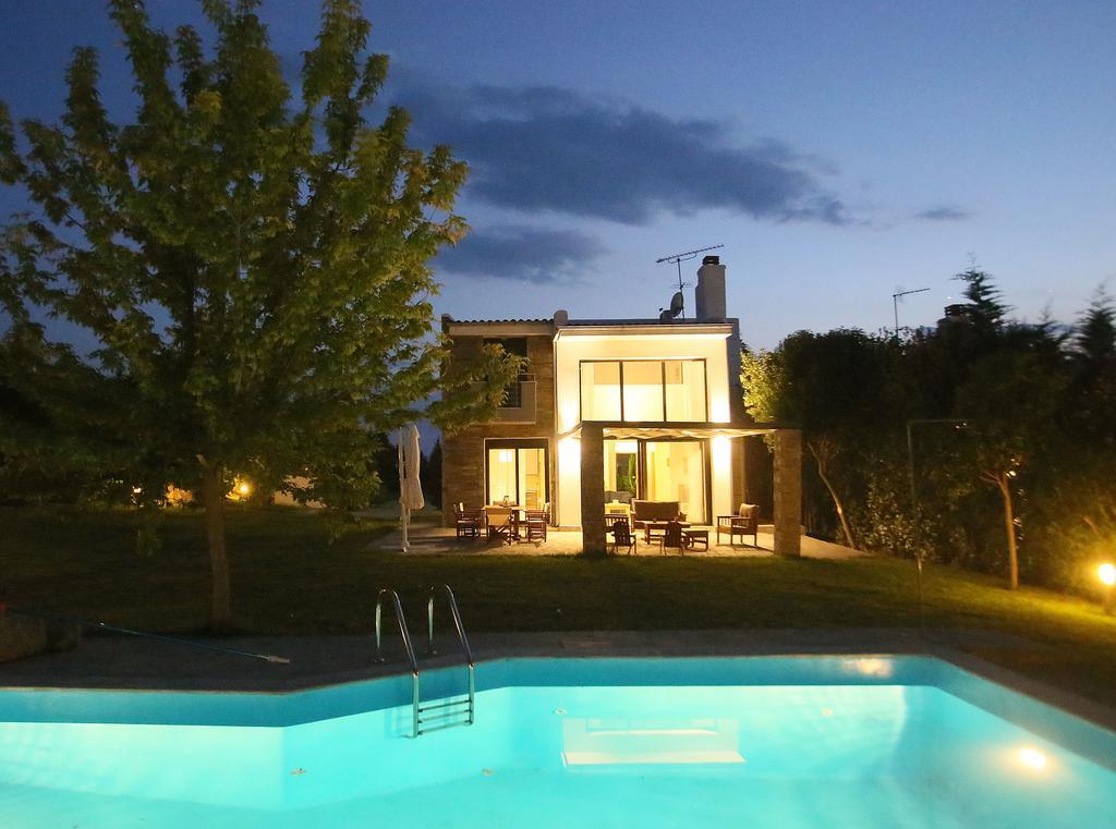 Sunny Sani Luxury Villas Kamer foto