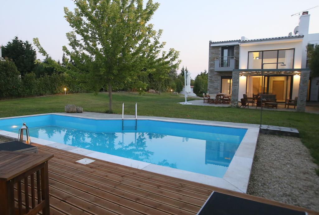 Sunny Sani Luxury Villas Kamer foto